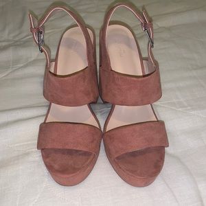 Mauve Chunky Platform Heels